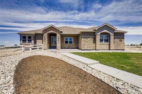Ranchos de venta en bennett colorado - Venta de Casas en Denver Colorado, Real Estate 5280 (720)392-2272 con lo mejore en las Zonas de Littleton, Metro Area, Englewood, Highlands Ranch. Thornton, Aurora y mas.